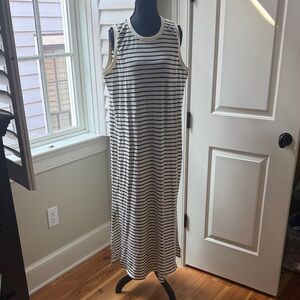 Pomander Place Black & White Striped Sleeveless Maxi Dress
